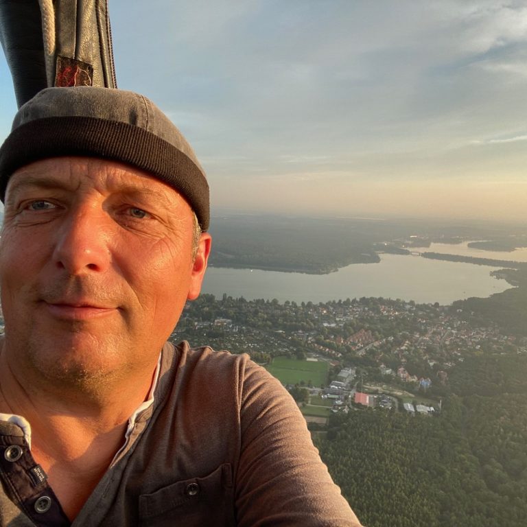 Pilot des Heißluftballons Jens Berger aus Leipzig